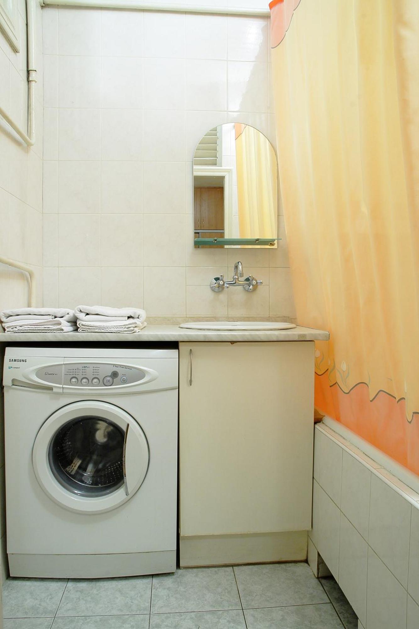 Ukrainian Hotel Service Apartments Kyiv Værelse billede