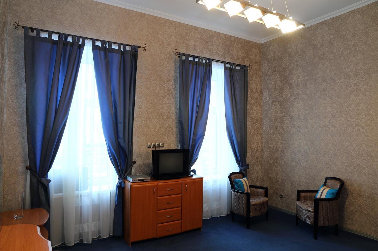 Ukrainian Hotel Service Apartments Kyiv Eksteriør billede