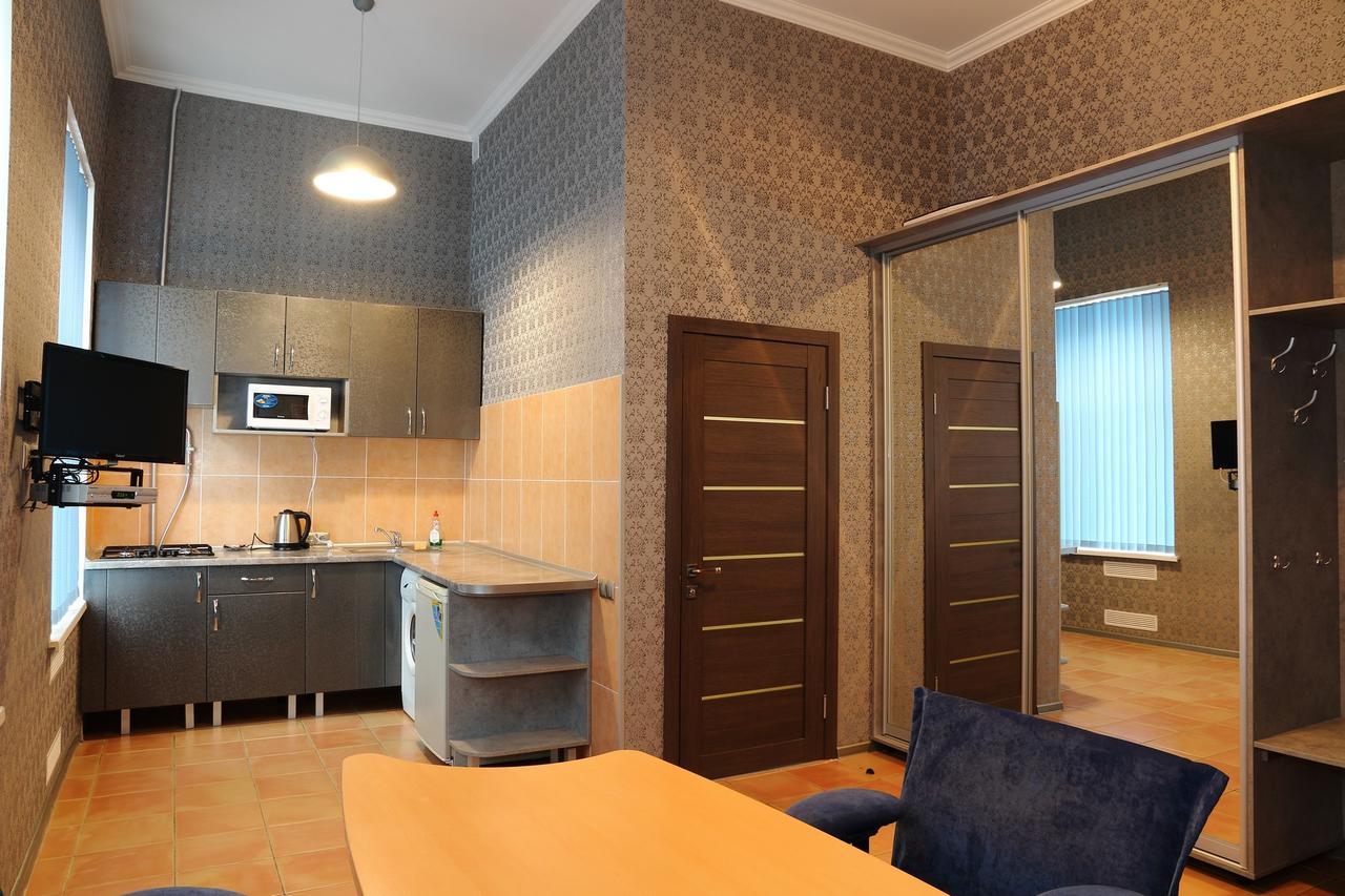 Ukrainian Hotel Service Apartments Kyiv Eksteriør billede