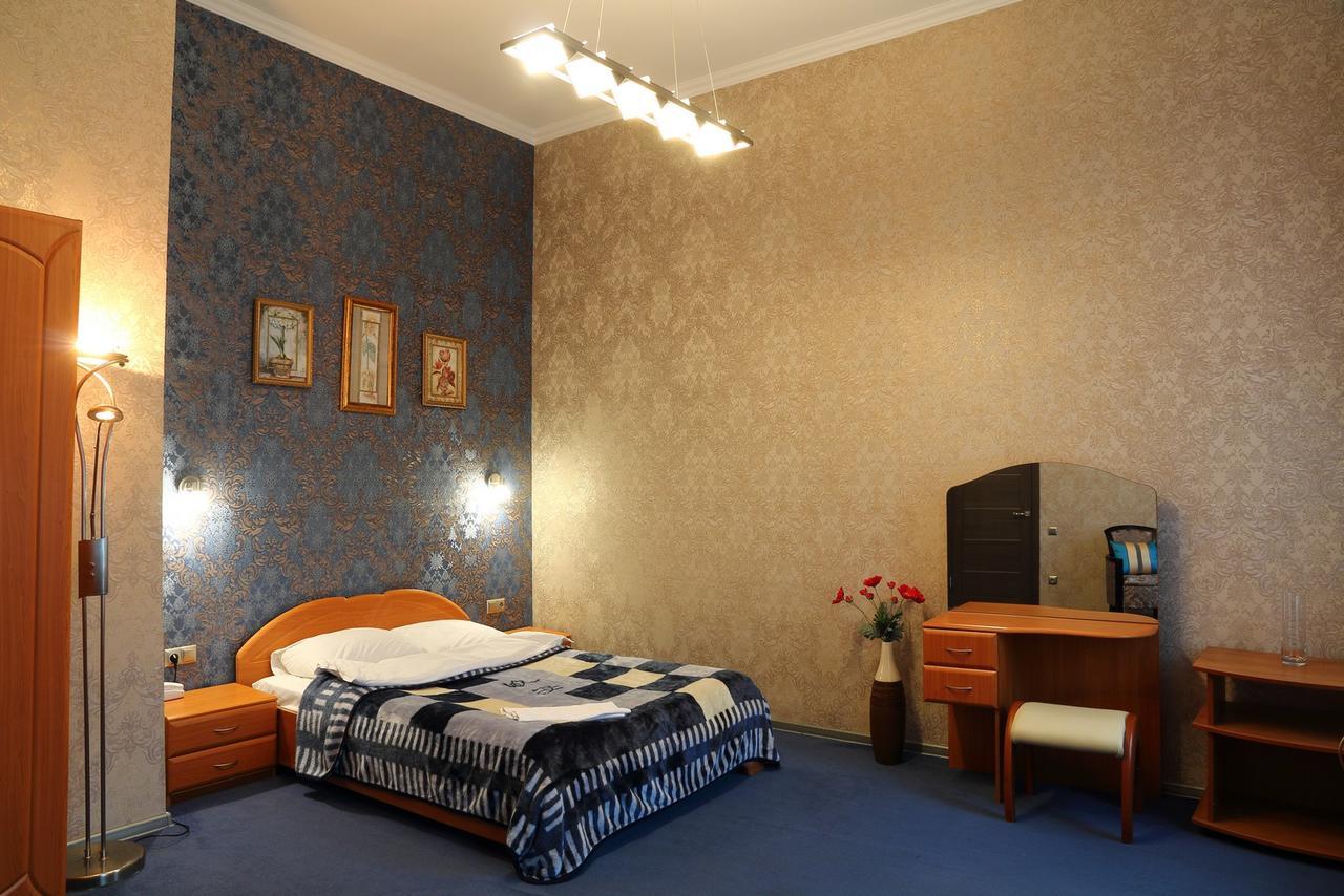 Ukrainian Hotel Service Apartments Kyiv Eksteriør billede